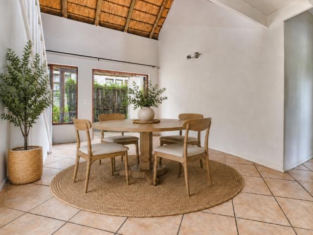 2 Bedroom Townhouse For Sale in Jukskei Park