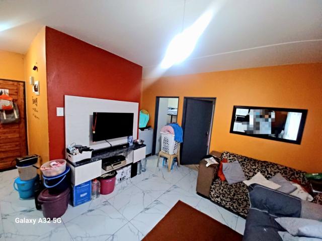 2 Bedroom Townhouse For Sale in Jabulani