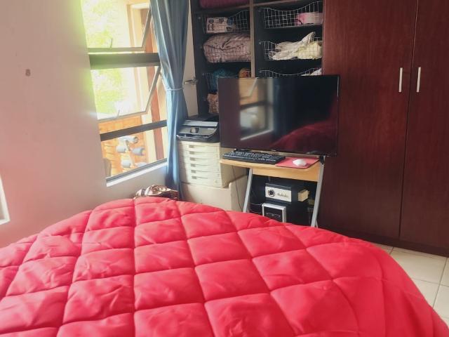 2 Bedroom Townhouse For Sale in Kibler Park