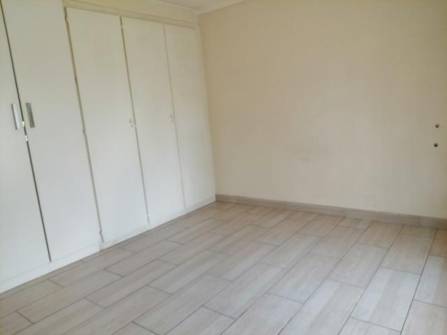 2 Bedroom Townhouse For Sale in Klippoortje
