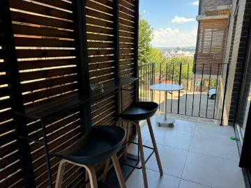 2 Bedroom Townhouse For Sale in Lynnwood