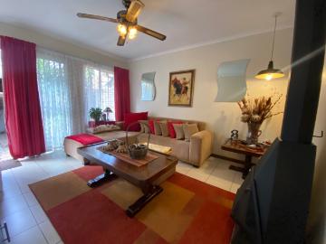 2 Bedroom Townhouse For Sale in Lyttelton Manor