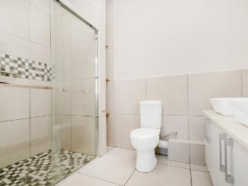 2 Bedroom Townhouse For Sale in Lonehill
