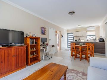 2 Bedroom Townhouse For Sale in Padfield Park