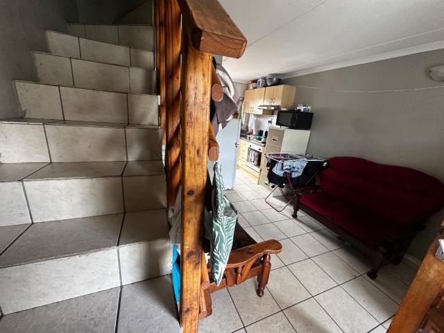2 Bedroom Townhouse For Sale in Pelican Park