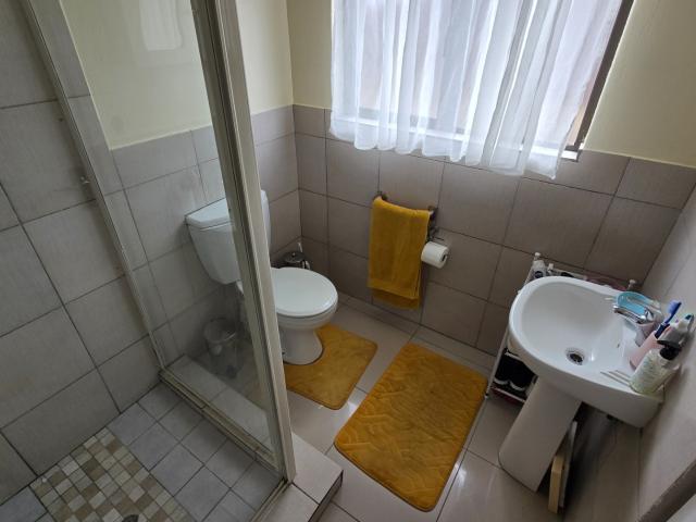 2 Bedroom Townhouse For Sale in Pennington