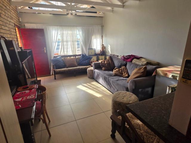 2 Bedroom Townhouse For Sale in Pentagon Park