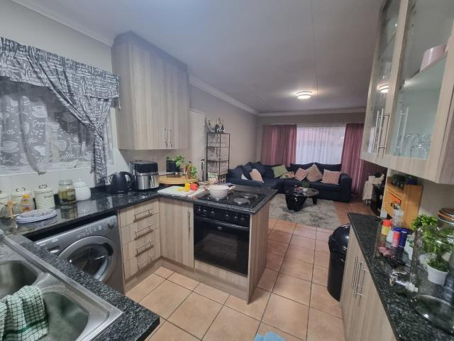 2 Bedroom Townhouse For Sale in Petersfield