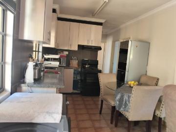 2 Bedroom Townhouse For Sale in Prestbury