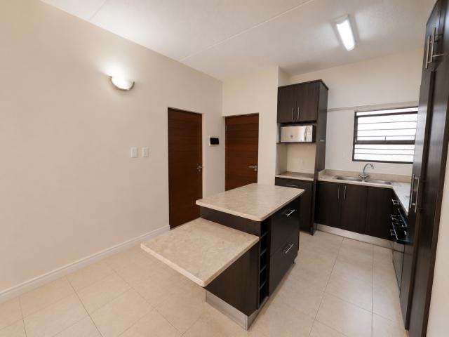 2 Bedroom Townhouse For Sale in Pretoriuspark