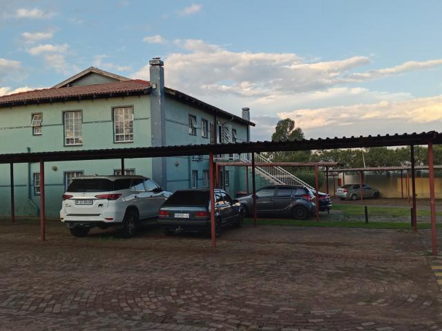 2 Bedroom Townhouse For Sale in Primrose