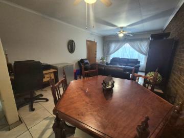 2 Bedroom Townhouse For Sale in Randfontein Central