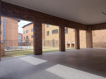 2 Bedroom Townhouse For Sale in Ravenswood