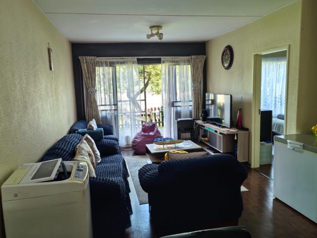 2 Bedroom Townhouse For Sale in Rembrandt Park