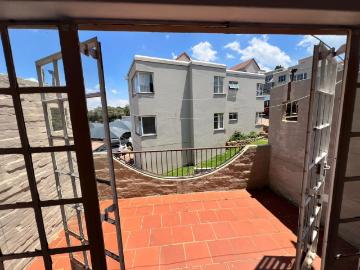 2 Bedroom Townhouse For Sale in Ridgeway