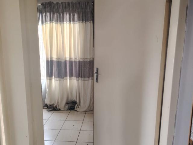 2 Bedroom Townhouse For Sale in Rosettenville
