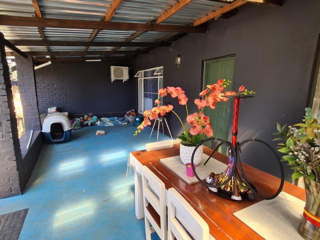 2 Bedroom Townhouse For Sale in Stilfontein Ext 4