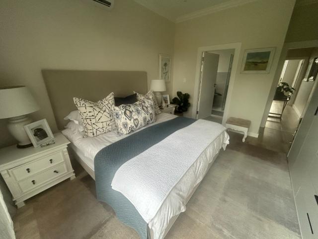 2 Bedroom Townhouse For Sale in Salt Rock