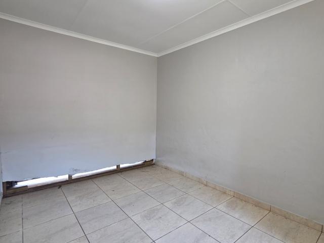 2 Bedroom Townhouse For Sale in Shelly Beach