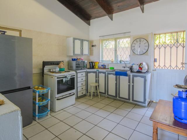 2 Bedroom Townhouse For Sale in Shelly Beach