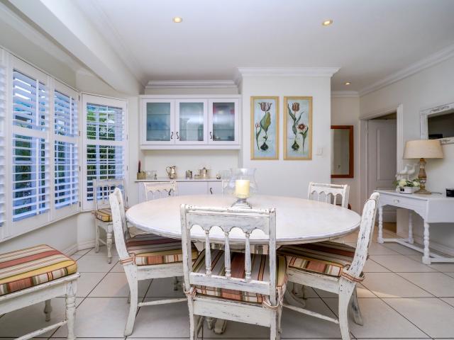 2 Bedroom Townhouse For Sale in Somerset Valley Estate