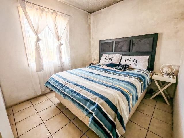 2 Bedroom Townhouse For Sale in South Hills