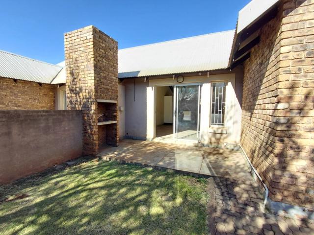 2 Bedroom Townhouse For Sale in Thabazimbi