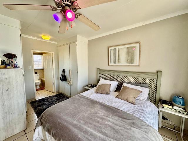 2 Bedroom Townhouse For Sale in The Wilds