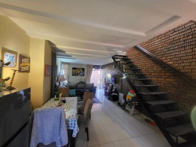 2 Bedroom Townhouse For Sale in The Hill