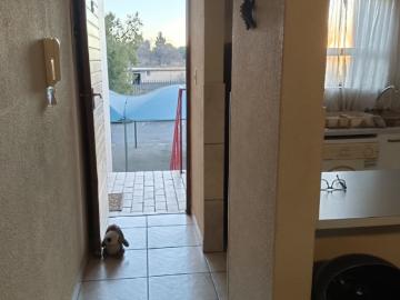 2 Bedroom Townhouse For Sale in Vaalpark