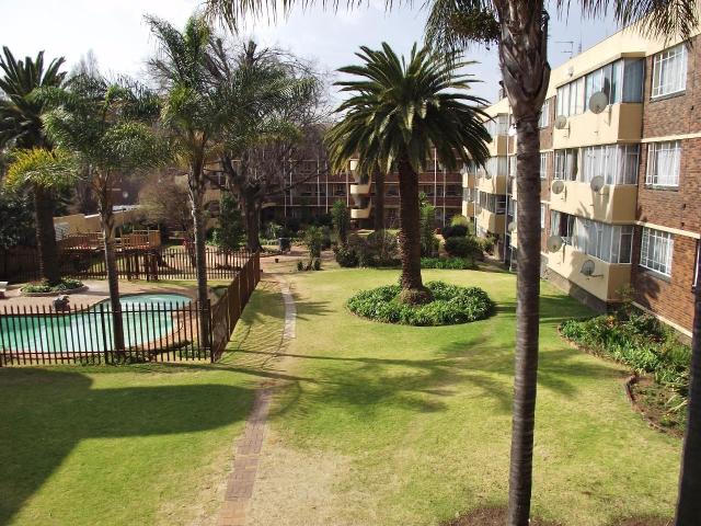 2 Bedroom Townhouse For Sale in West Turffontein