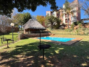 2 Bedroom Townhouse For Sale in Winchester Hills
