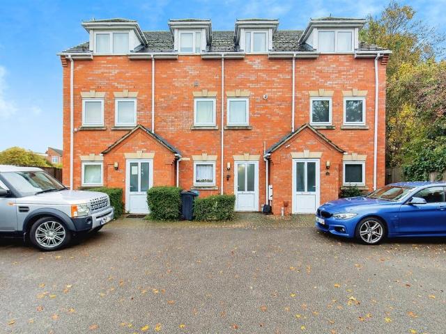 2 bedroom townhouse for sale