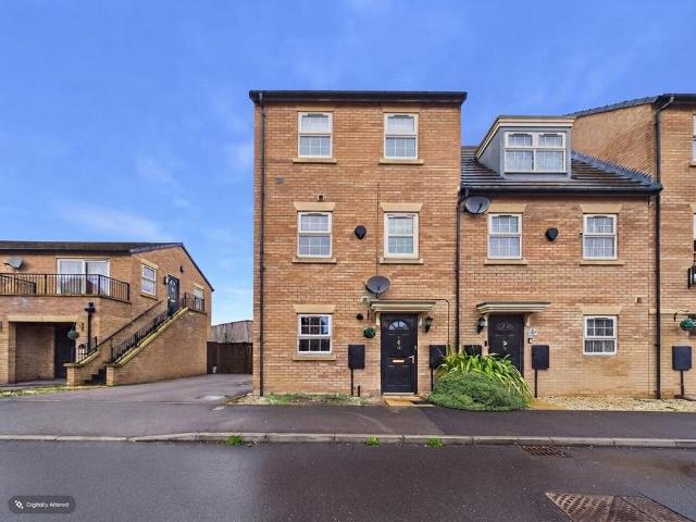 2 bedroom townhouse for sale