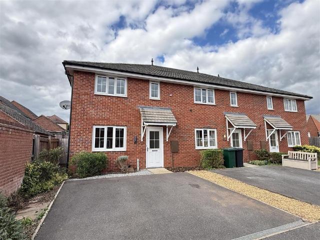 2 bedroom townhouse for sale