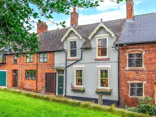 2 bedroom townhouse for sale