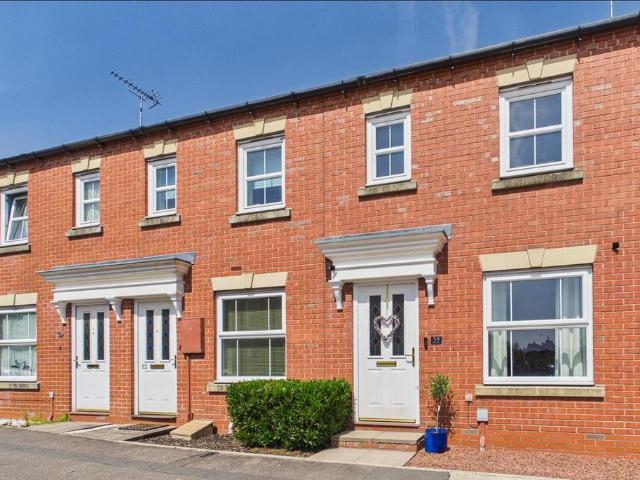 2 bedroom townhouse for sale