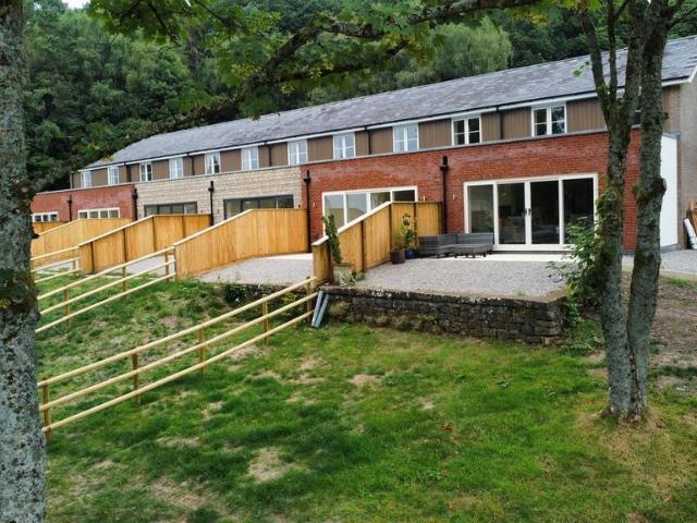 2 bedroom townhouse for sale