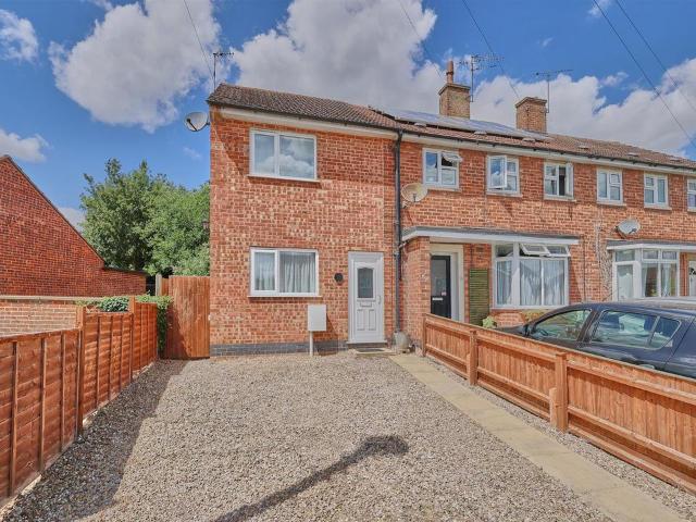 2 bedroom townhouse for sale