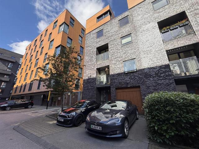 2 bedroom townhouse for sale