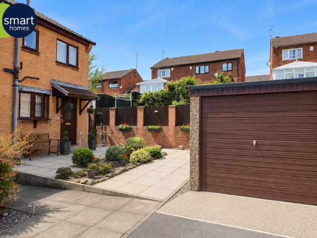 2 bedroom townhouse for sale