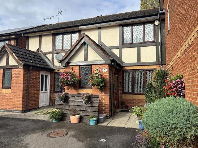 2 bedroom townhouse for sale