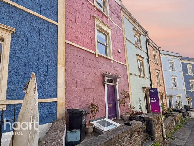 2 bedroom townhouse for sale