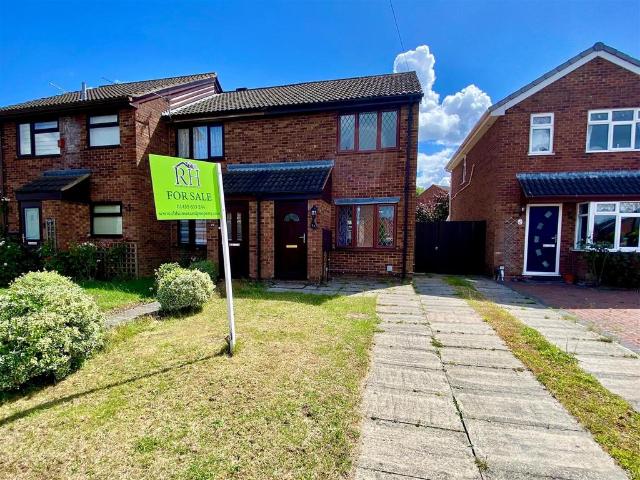2 bedroom townhouse for sale