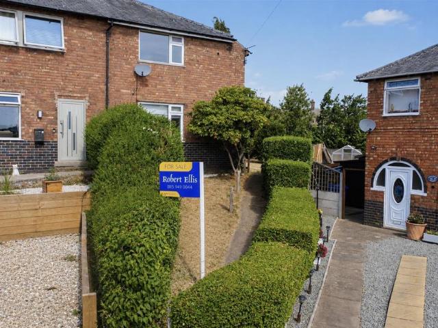 2 bedroom townhouse for sale