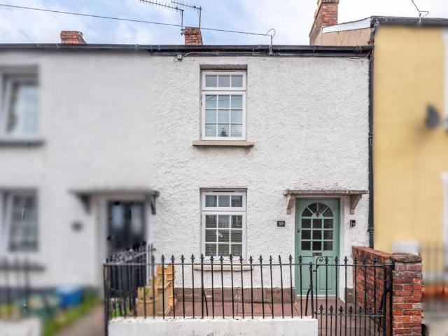 2 bedroom townhouse for sale