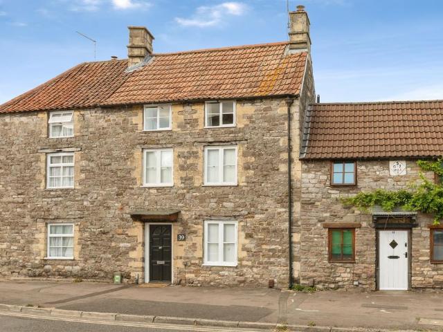 2 bedroom townhouse for sale