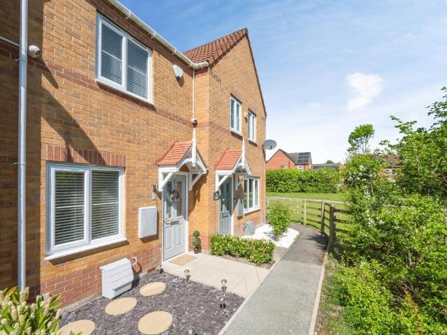 2 bedroom townhouse for sale
