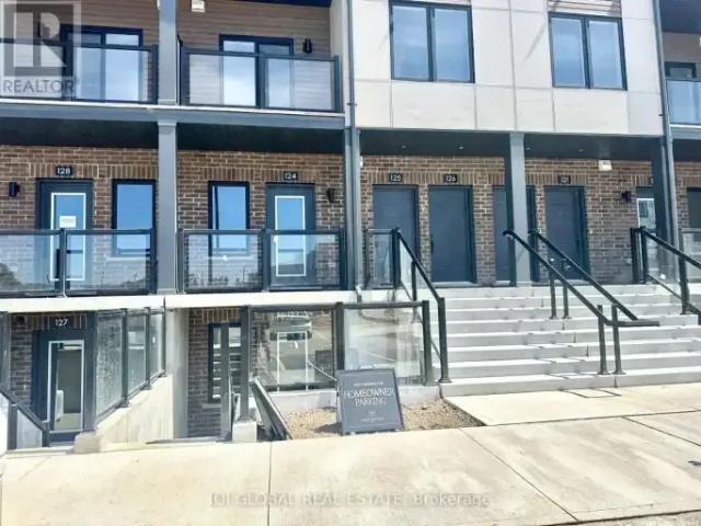 2 Bedroom Townhouse Guelph ON 104681903