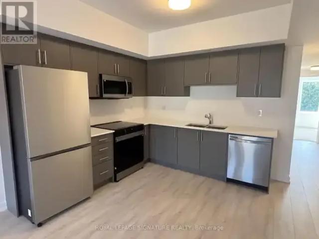 2 Bedroom Townhouse Guelph ON 105554530